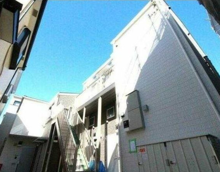 建物外観　全室エアコン設置済♪季節問わず、いつでも住めちゃいます！