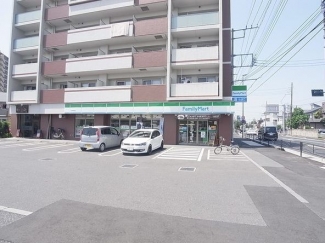 コンビニ　ファミリーマート 辻堂神台店（コンビニ）まで308m