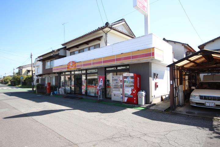 コンビニ　Yショップおばた（コンビニ）まで810m