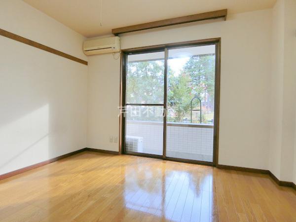居室・リビング　写真は別のお部屋のイメージです