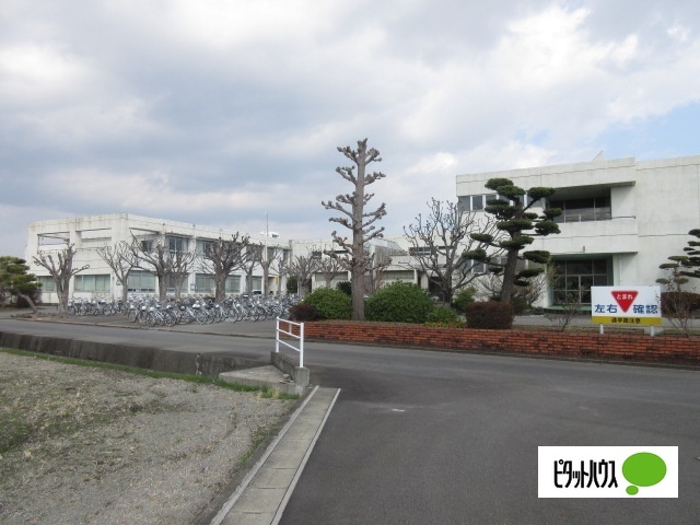 中学校　島田市立六合中学校（中学校）まで1443m