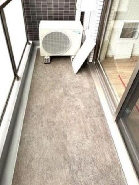 バルコニー　バルコニー
