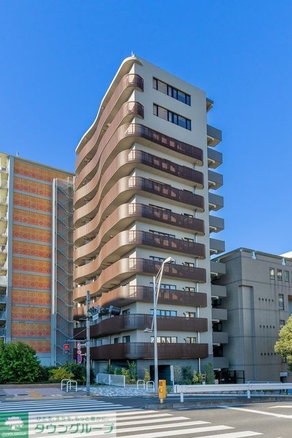建物外観　2021年12月撮影