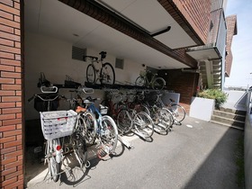 駐車場　駐輪場