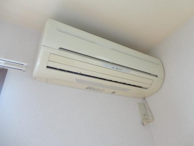 その他　★エアコン★