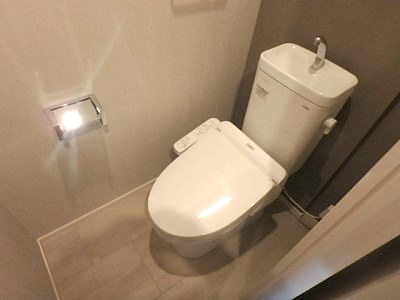 ＪＲ日豊本線 城野駅 徒歩4分 10階建 築6年のトイレ写真