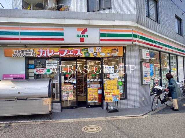 コンビニ　セブン-イレブン 世田谷下北沢店（コンビニ）まで217m