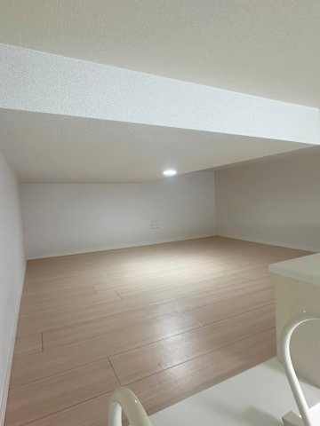 その他部屋・スペース　寝室や収納など多用途のロフト付