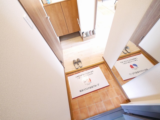 玄関　ゆったりとした玄関です