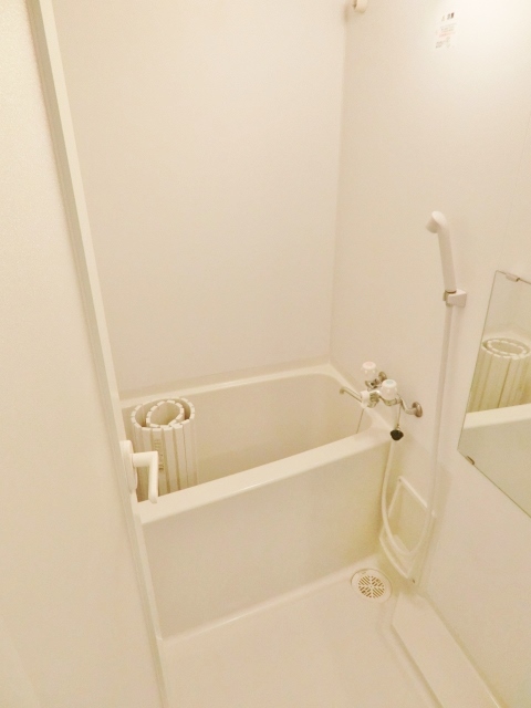 バス・シャワールーム　206号室の写真です。