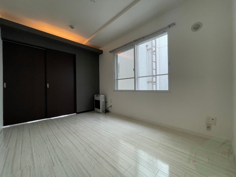 居室・リビング　明るいお部屋は気持ちよく過ごせそうですね。