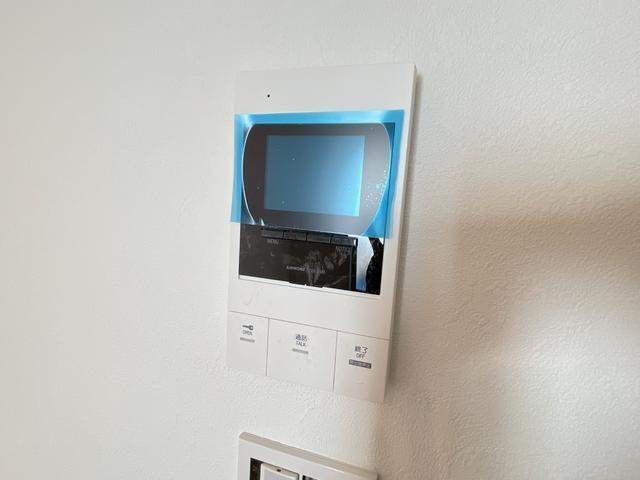 セキュリティ　＊新築につき未完成＊同タイプの部屋の写真です