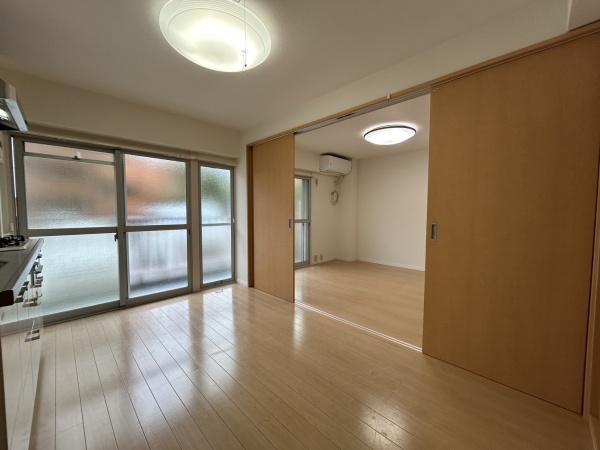 その他　日当たり良好で明るいお部屋です。