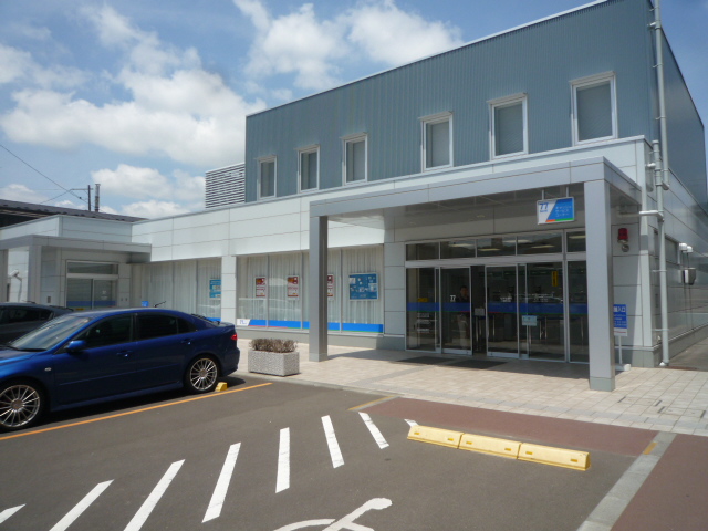 銀行　七十七銀行八幡町支店（銀行）まで281m