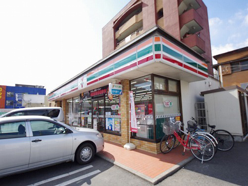 コンビニ　セブンイレブン　宇都宮宇商通り店（コンビニ）まで153m