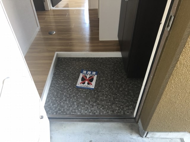 グランデの玄関写真