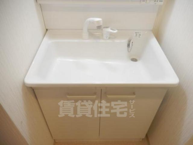 西鉄天神大牟田線 高宮駅 徒歩6分 11階建 築13年の内装写真