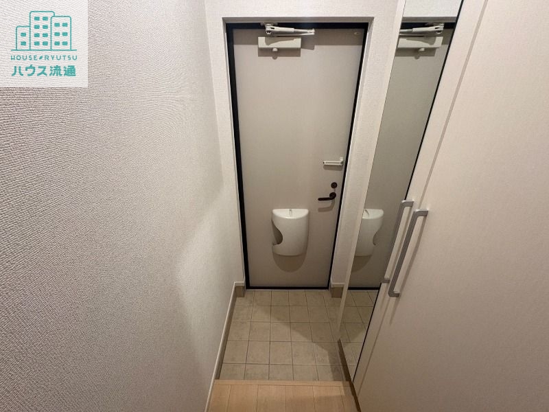 グランドソレイユ戸石の玄関写真