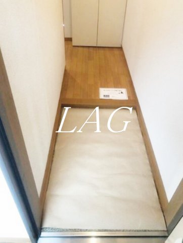 玄関　玄関です。