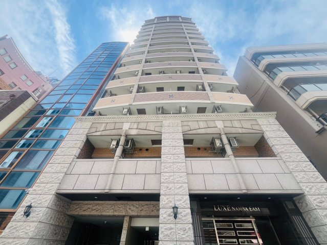 LUXE難波EASTの外観写真