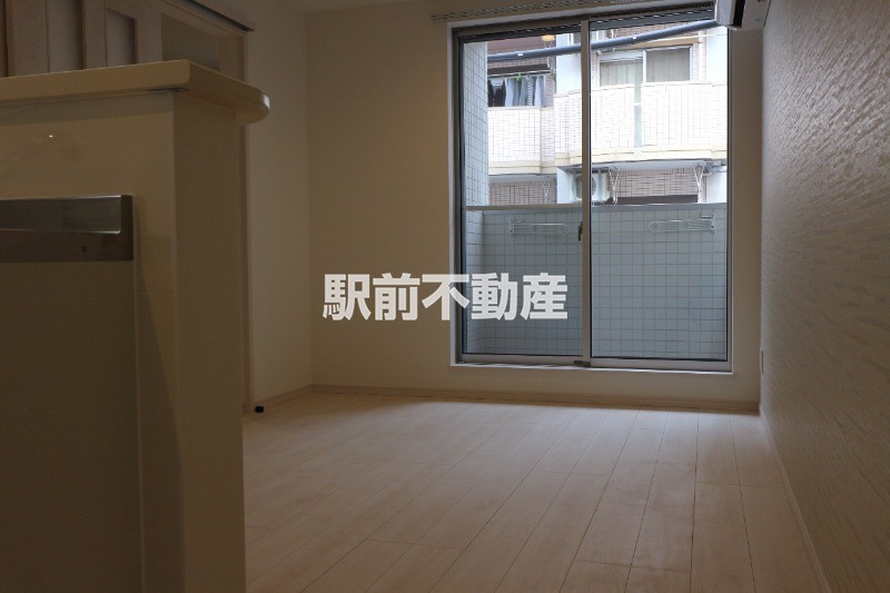 Regalest femaの居間写真