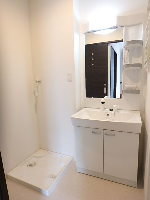 洗面設備　同タイプのお部屋です