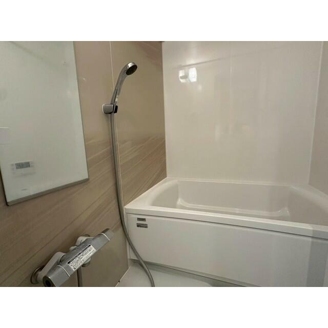 バス・シャワールーム　※写真は同タイプ住戸です。
