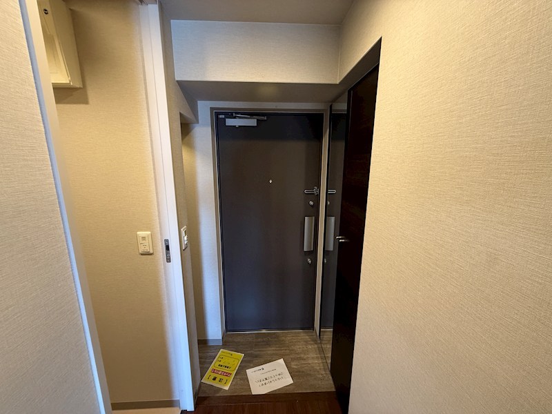 西宮北口プライマリーワン ガーデンテラスの玄関写真
