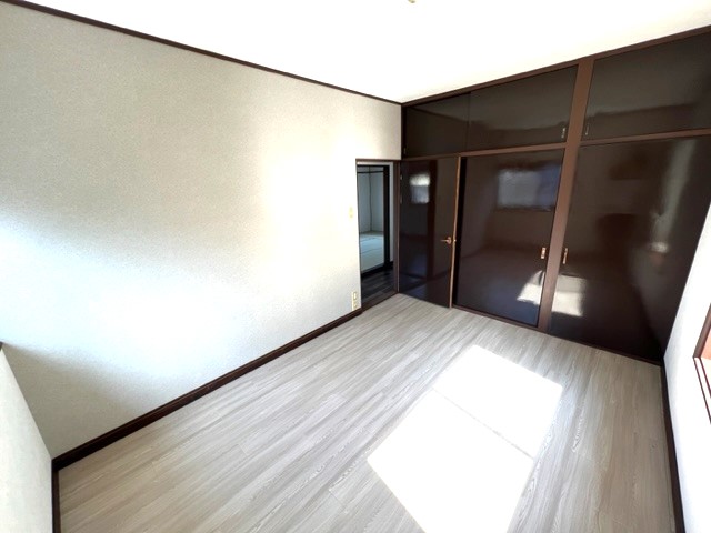 寺内一丁目貸家の内装写真