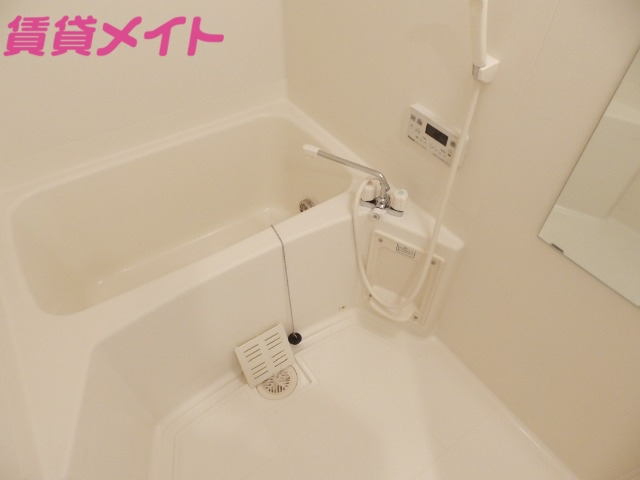 バス・シャワールーム　別部屋画像参考