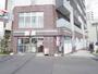 コンビニ　セブンイレブン　荒川千住大橋店（コンビニ）まで1m