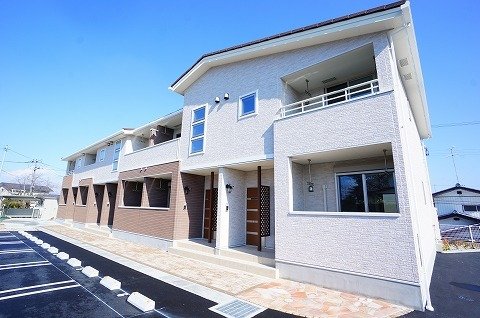 建物外観　建物外観を気になさる方へ、見た目の良い物件です