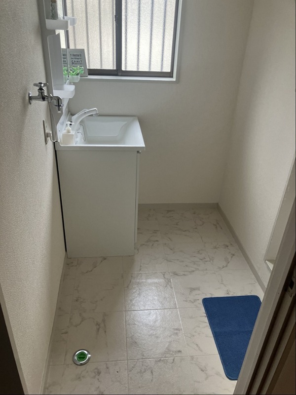 洗面設備　反転部屋参考