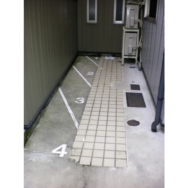 駐車場　駐輪場