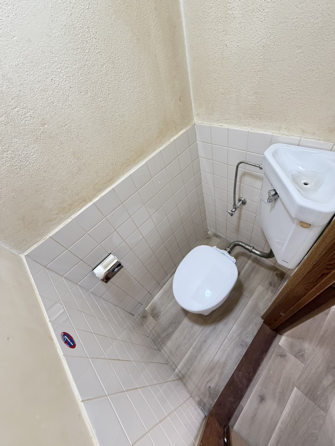 陸ハウスのトイレ写真