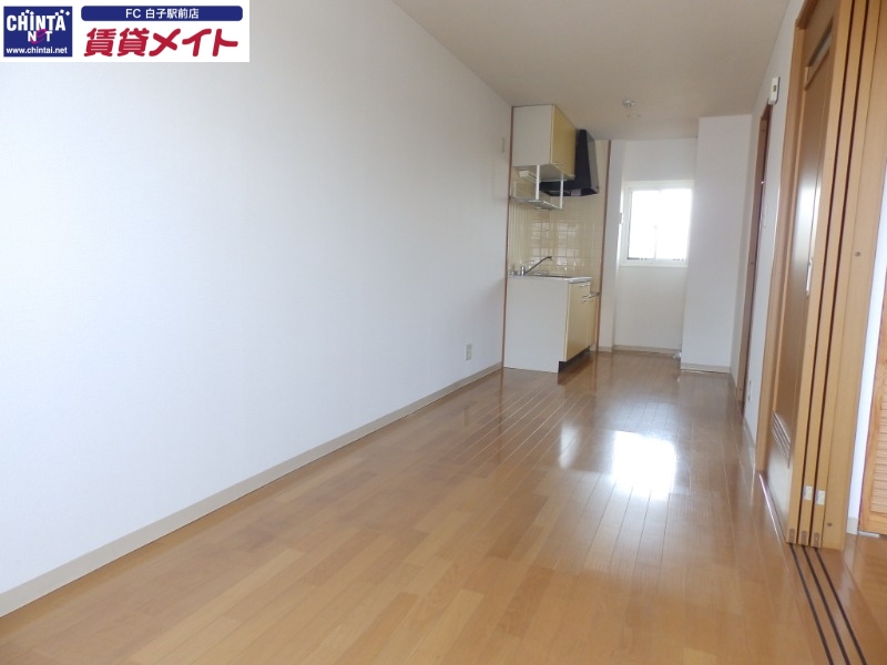 居室・リビング　別部屋同タイプ