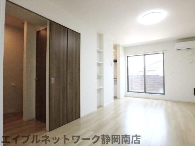 居室・リビング　ゆったり過ごせるリビングです