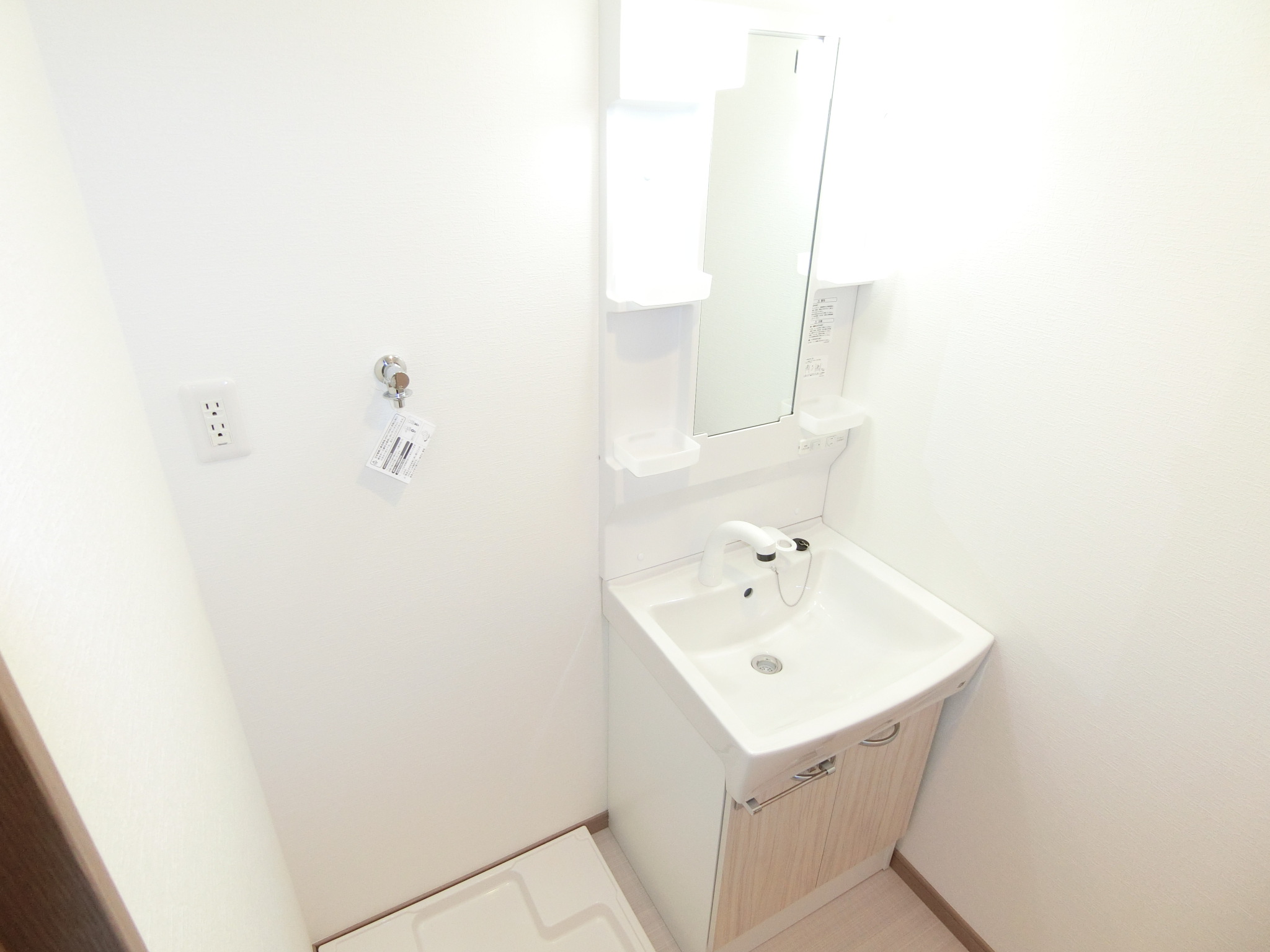 洗面設備　朝シャンできますぅ～