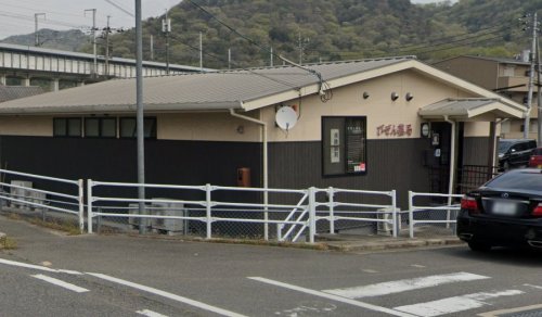 【平岡コーポのドラックストア】