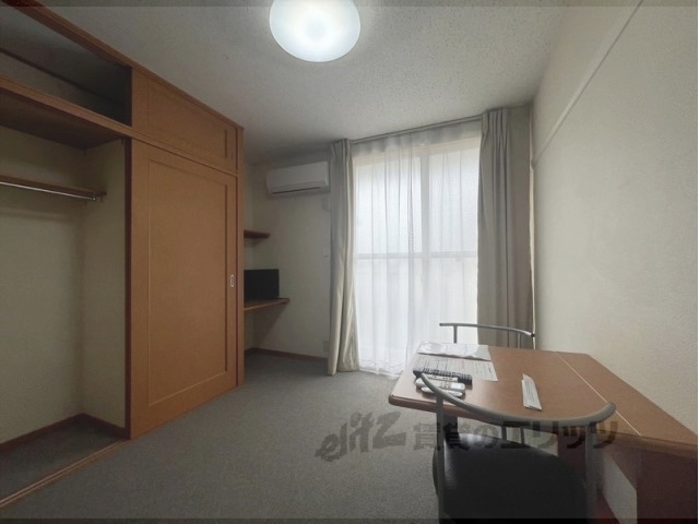 居室・リビング　洋室