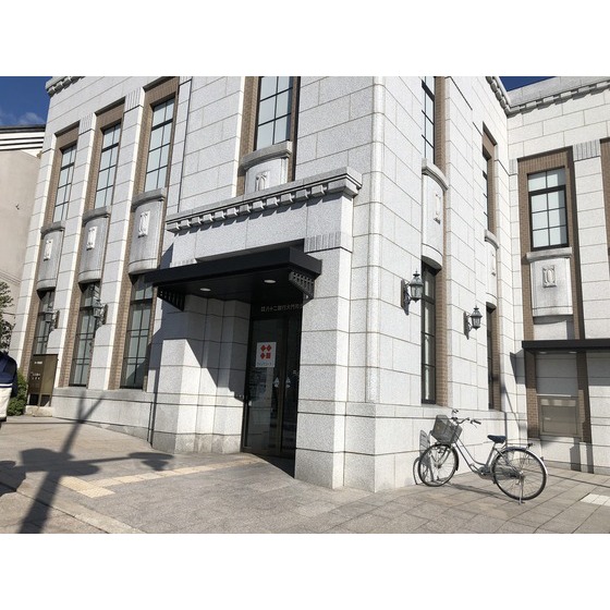 銀行　八十二銀行大門町支店（銀行）まで517m