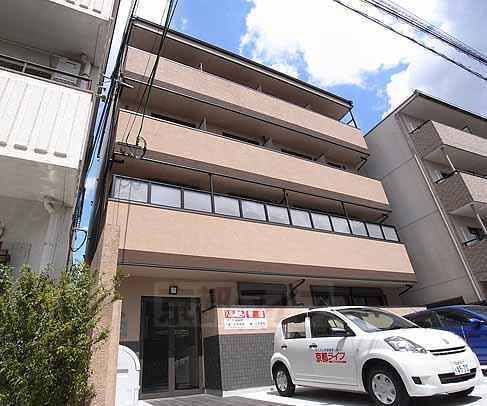 京都市左京区田中古川町のマンションの建物外観