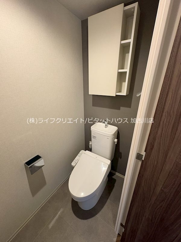 トイレ　写真は902
