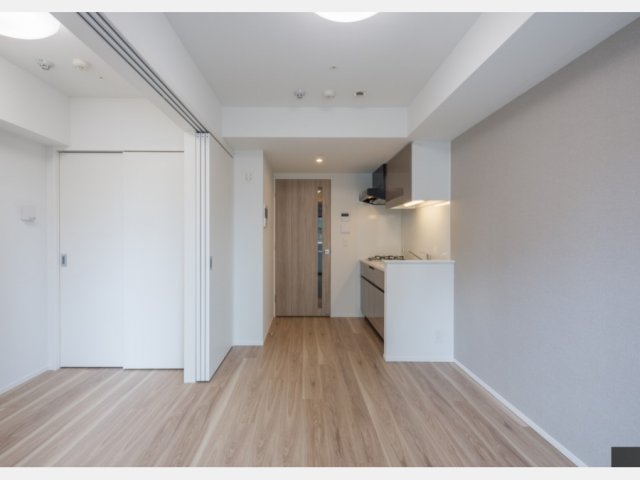 居室・リビング　別号室参考写真