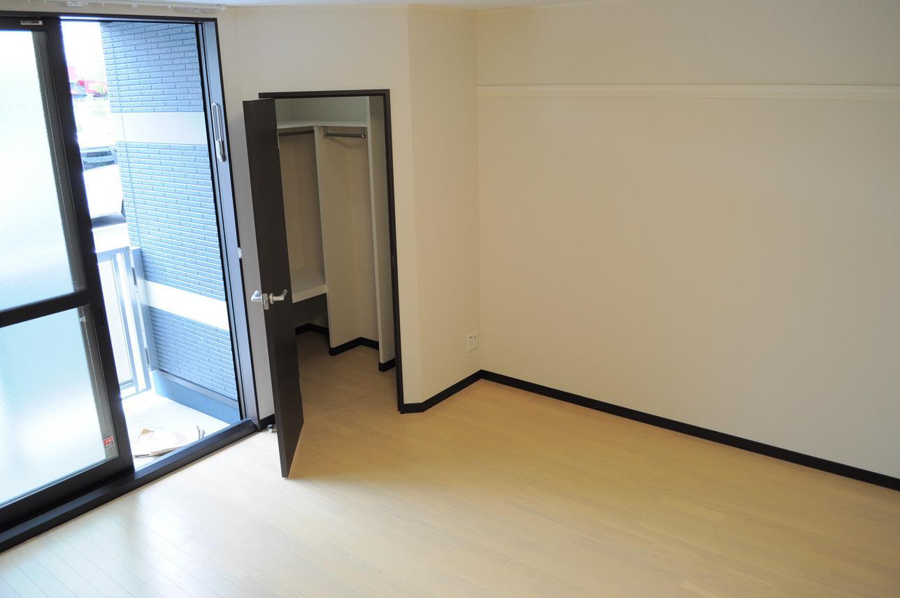 バルコニー　ウォークインクローゼット