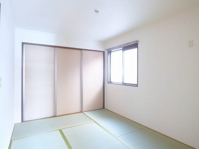 その他部屋・スペース　和室6帖