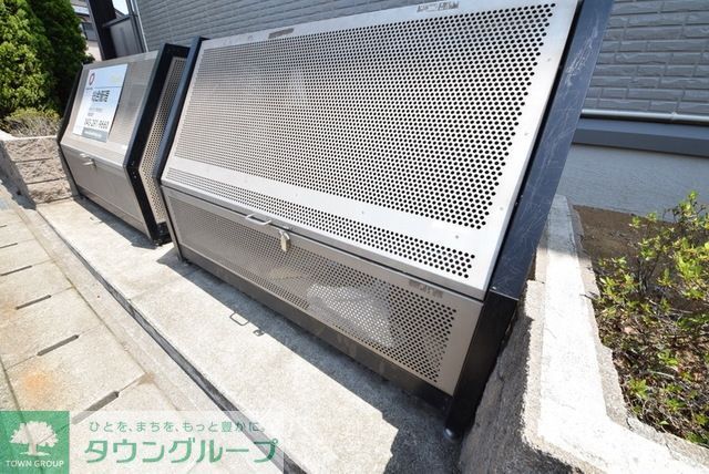 その他共有部分　入居用のダストボックス