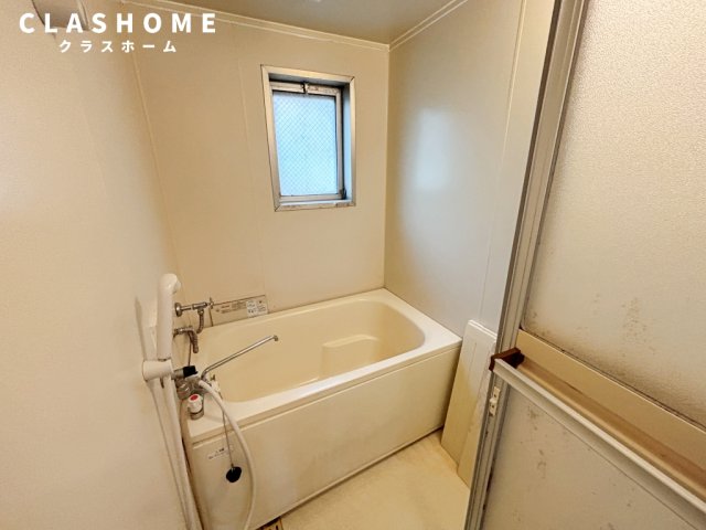 バス・シャワールーム　同物件の別部屋になります。