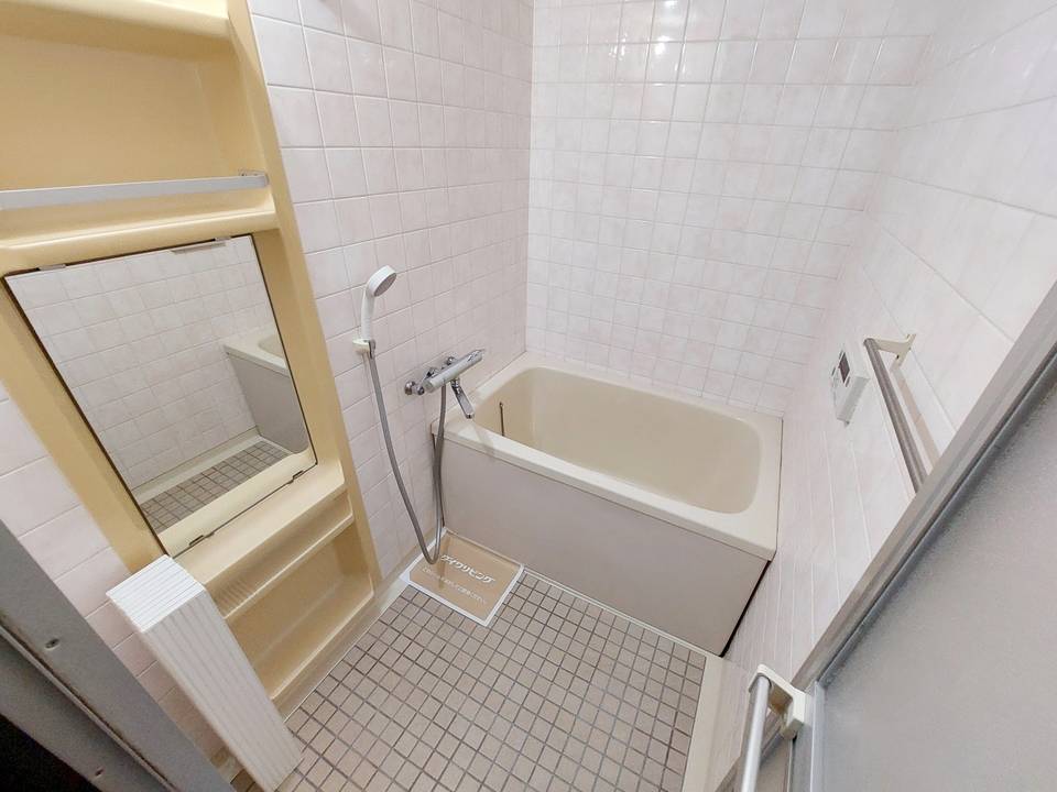 バス・シャワールーム　浴室