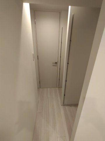 玄関　※同タイプ参考写真です（ash）